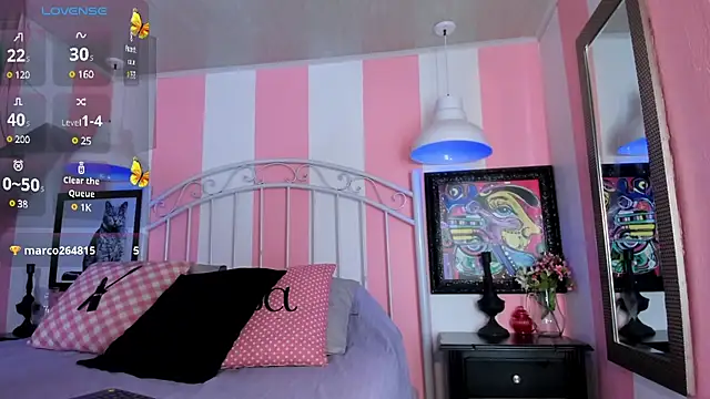 Leah Evans3 online show from 12-29-24, 09:09