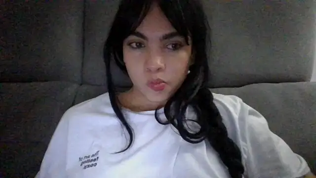 Kiri Cutee online show from 12-05-24, 08:33