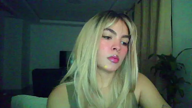 Kiri Cutee online show from 11-29-25, 04:48