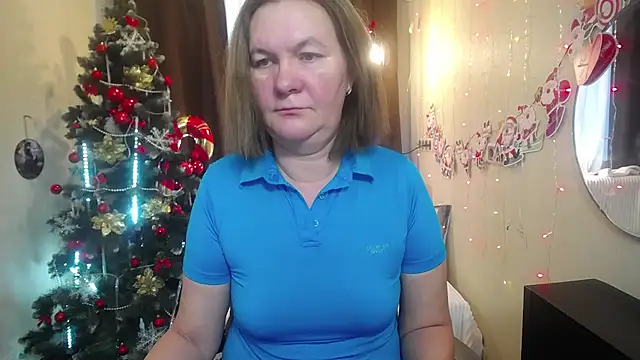 Snapshot of HolyMilfa chatting on 12-18-24, 10:30 HolyMilfa online show from 12-18-24, 10:30