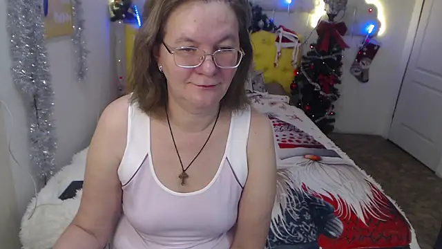 Snapshot of HolyMilfa chatting on 01-09-25, 07:42 HolyMilfa online show from 01-09-25, 07:42