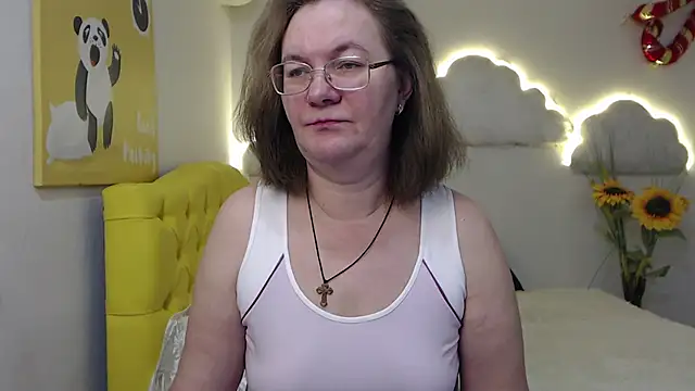 Snapshot of HolyMilfa chatting on 02-07-25, 07:29 HolyMilfa online show from 02-07-25, 07:29