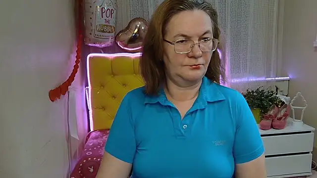 Snapshot of HolyMilfa chatting on 03-11-25, 07:58 HolyMilfa online show from 03-11-25, 07:58