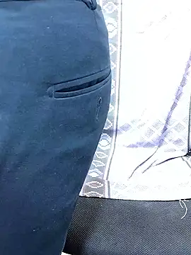 Snapshot of QueenHaryana chatting on 10-22-25, 09:31 QueenHaryana online show from 10-22-25, 09:31