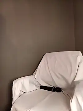 lisa larry88 online show from 02-15-26, 07:51