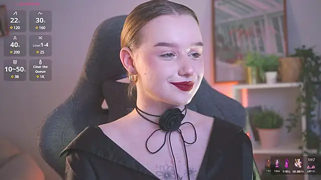 AdeleLoomis online show from 12-19-24, 08:55