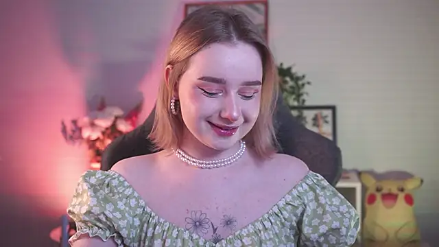 AdeleLoomis online show from 12-26-24, 05:19