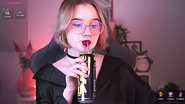 AdeleLoomis online show from 01-17-25, 07:05