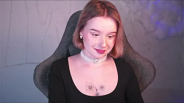 AdeleLoomis online show from 02-02-25, 05:37