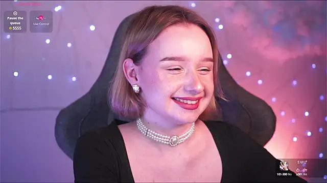 AdeleLoomis online show from 02-02-25, 08:41