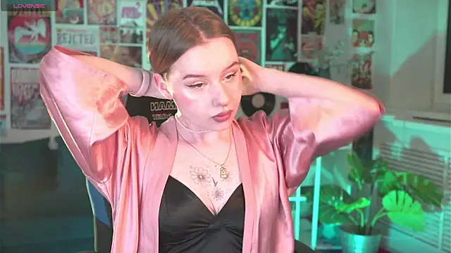 AdeleLoomis online show from 02-27-25, 02:21