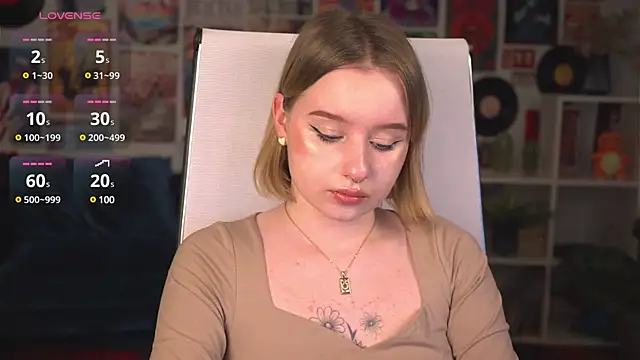 AdeleLoomis online show from 03-18-25, 09:09