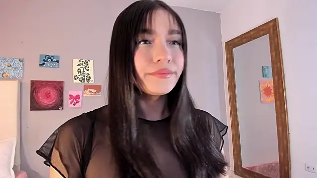 Snapshot of Maia_W10 chatting on 07-31-26, 12:26 Maia W10 online show from 07-31-26, 12:26