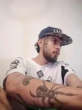 Aaronkiller online show from 06-11-26, 03:59