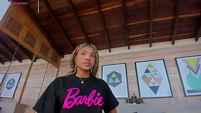 Snapshot of AriaFoster chatting on 02-26-26, 04:11 AriaFoster online show from 02-26-26, 04:11