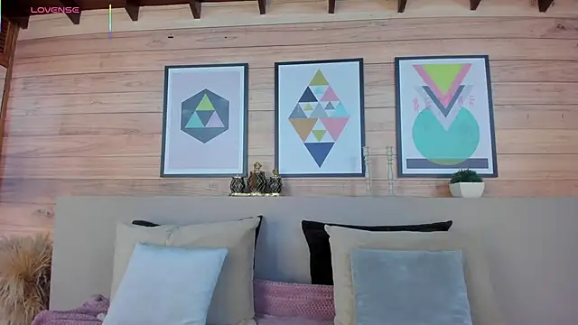 Snapshot of AriaFoster chatting on 03-15-26, 04:18 AriaFoster online show from 03-15-26, 04:18