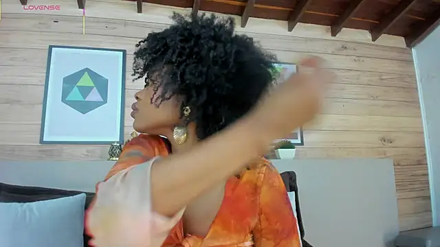 Snapshot of AriaFoster chatting on 03-20-26, 04:39 AriaFoster online show from 03-20-26, 04:39