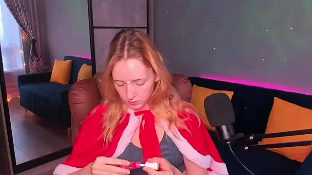 OddlyFamiliar online show from 12-23-24, 12:30