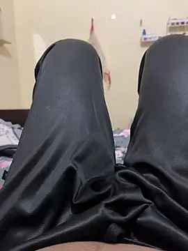 Snapshot of SpannedTentin chatting on 12-08-24, 04:07 SpannedTentin online show from 12-08-24, 04:07