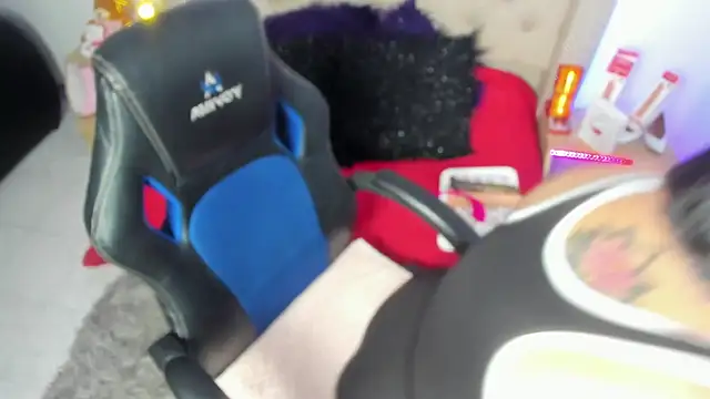 AngeleRoux online show from 12-12-24, 12:48