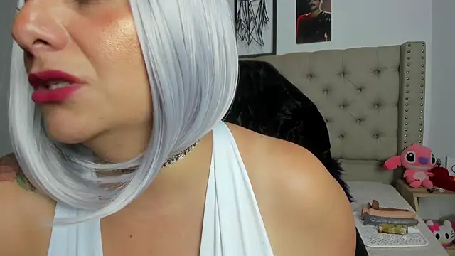 AngeleRoux online show from 01-31-25, 02:26