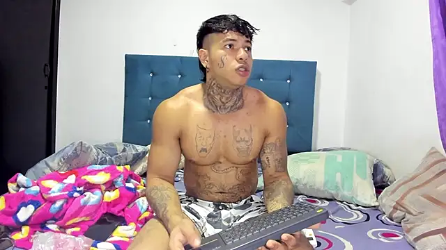 daamonxxx19 online show from 02-16-26, 01:13