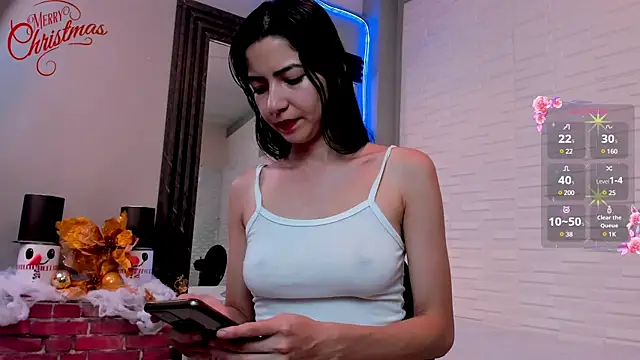 sweetieandjuicyy online show from 12-18-24, 06:46