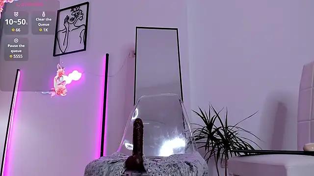 JuicyyPeach  online show from 01-22-25, 11:21