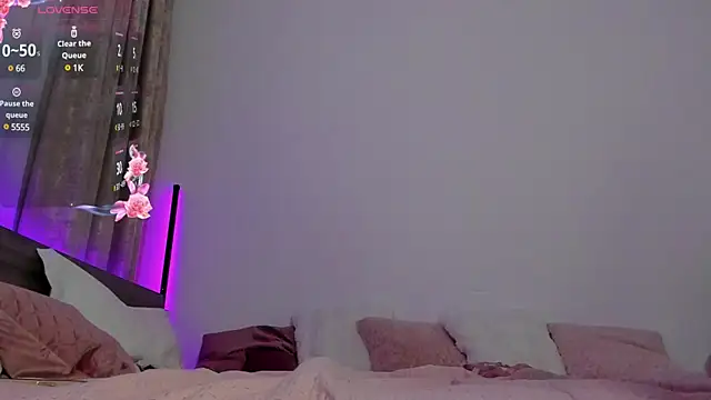 JuicyyPeach  online show from 03-22-25, 03:20