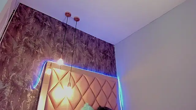 Snapshot of megan_100 chatting on 02-07-25, 07:17 megan 100 online show from 02-07-25, 07:17