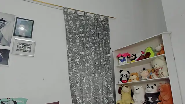 megan 100 online show from 02-09-26, 04:33