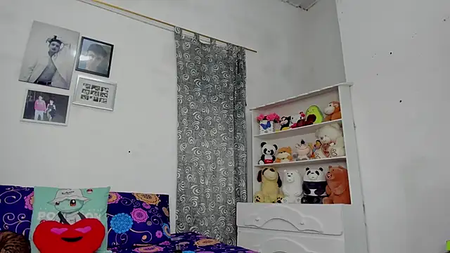 megan 100 online show from 02-16-26, 04:47