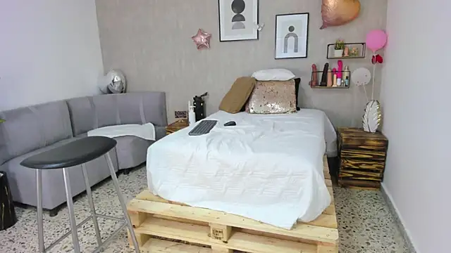 afrodita martinez online show from 02-22-25, 07:12