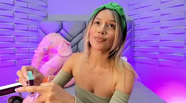 BriannaHarps online show from 01-18-25, 12:46