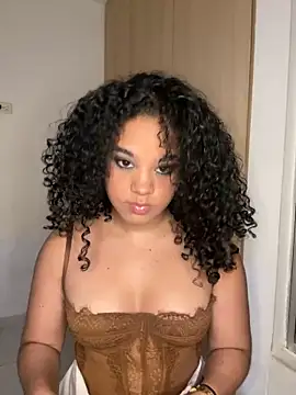 Lucy wilson5 online show from 12-25-24, 05:26