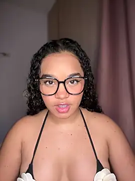 Lucy wilson5 online show from 03-11-25, 04:10