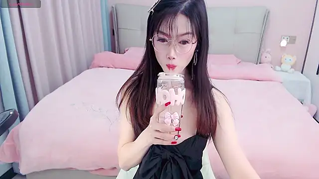 miduo520666 online show from 01-08-25, 06:20