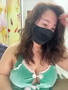 Snapshot of Angie_88 chatting on 01-14-25, 03:04 Angie 88 online show from 01-14-25, 03:04