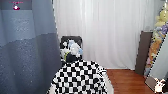 CN-Doudou online show from 09-24-25, 03:54