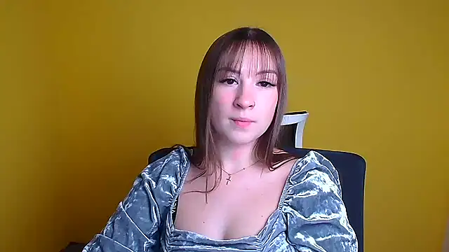 Evelina GG online show from 12-12-24, 09:48