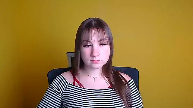 Evelina GG online show from 01-04-25, 01:10