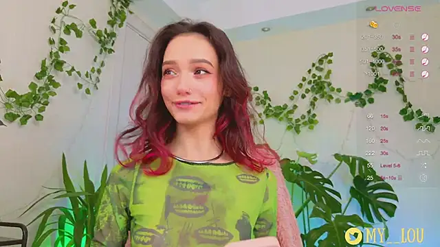 Snapshot of MyLou_ chatting on 01-20-25, 03:28 MyLou online show from 01-20-25, 03:28