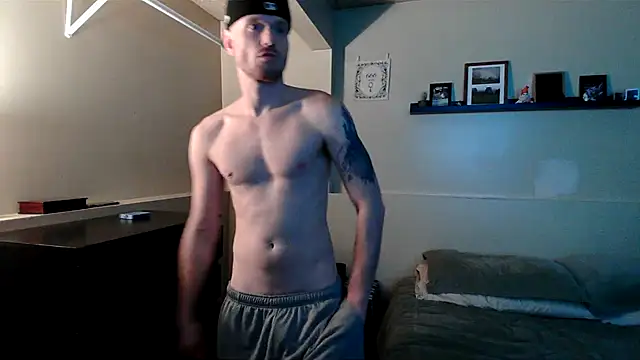 Snapshot of slam_bro chatting on 12-21-24, 01:36 slam bro online show from 12-21-24, 01:36