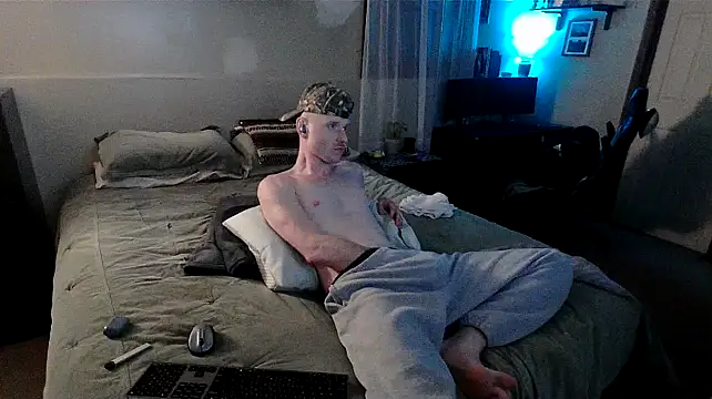 Snapshot of slam_bro chatting on 01-20-25, 06:21 slam bro online show from 01-20-25, 06:21