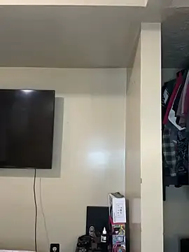 Snapshot of slam_bro chatting on 03-11-25, 03:26 slam bro online show from 03-11-25, 03:26