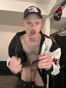 Snapshot of slam_bro chatting on 10-24-25, 12:41 slam bro online show from 10-24-25, 12:41