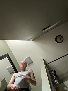 Snapshot of slam_bro chatting on 10-26-25, 07:03 slam bro online show from 10-26-25, 07:03