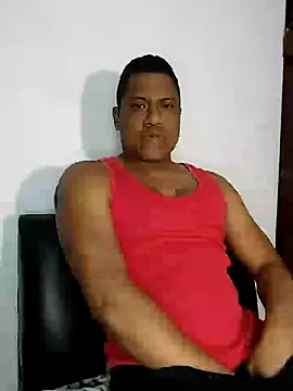 Snapshot of latinblack01 chatting on 12-11-24, 04:39 latinblack01 online show from 12-11-24, 04:39