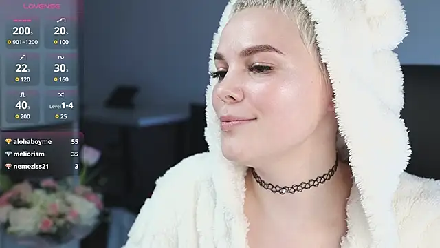 LikaBerry1 online show from 02-11-25, 11:12