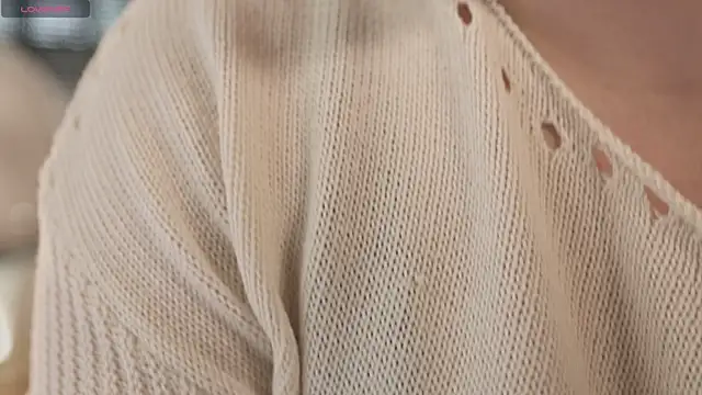 LikaBerry1 online show from 09-13-25, 12:16